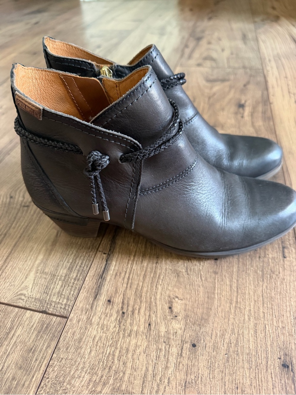 Pikolinos Leather Ankle Boots Women’s Size 39 – Black Artisan Braided Detail